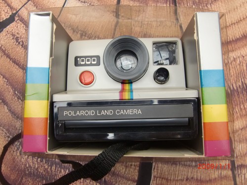 Polaroid land camera - polaroid,